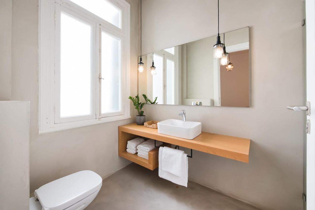 Monk Monastiraki Suites Aten Exteriör bild
