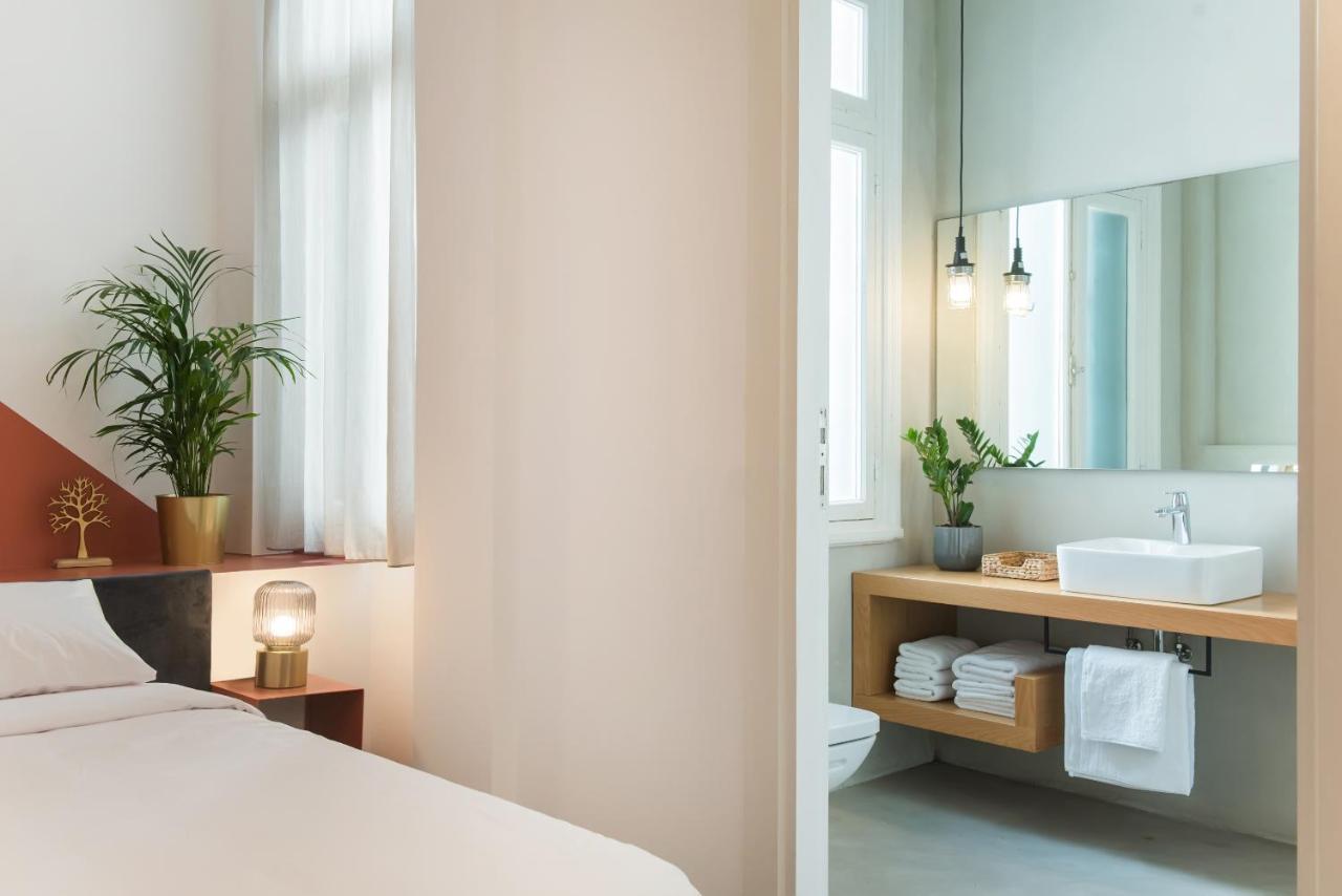 Monk Monastiraki Suites Aten Exteriör bild