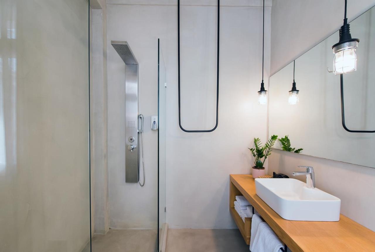 Monk Monastiraki Suites Aten Exteriör bild